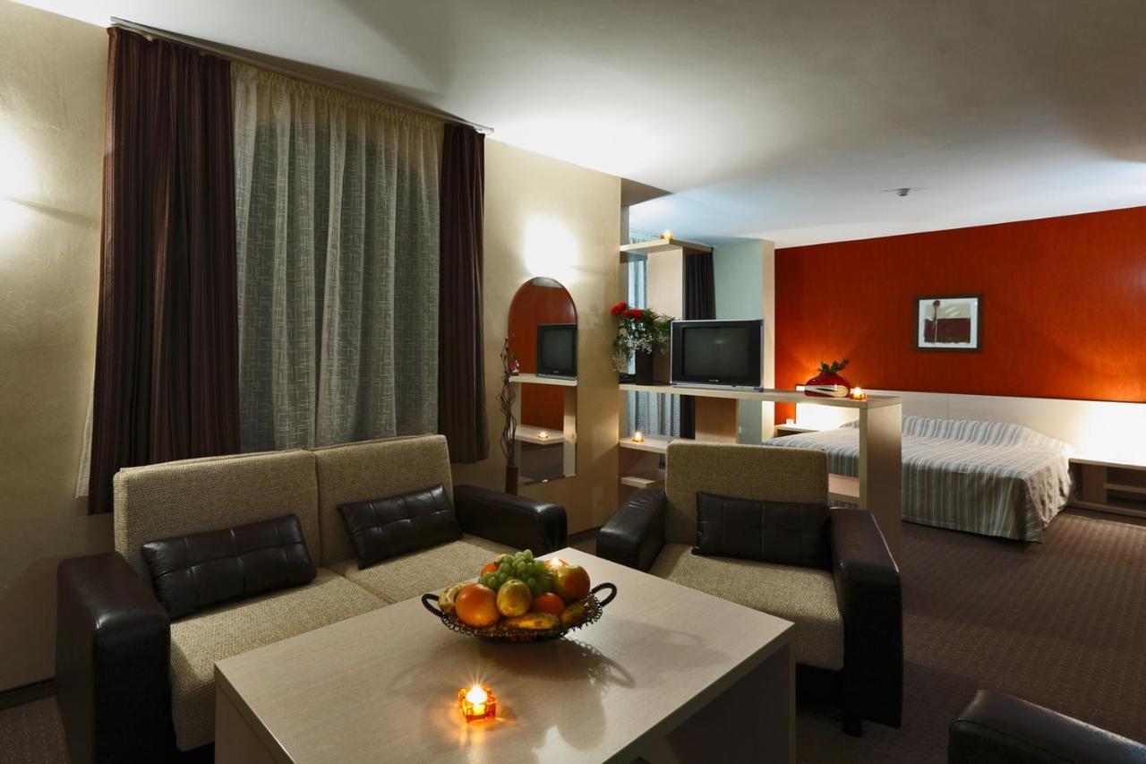 Evridika Hotel Devin Eksteriør billede